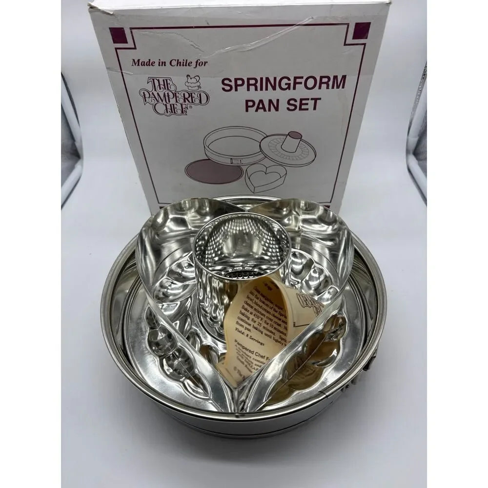 The Pampered Chef Springform Pan Set Heart Bundt Insert Cheesecake NEW